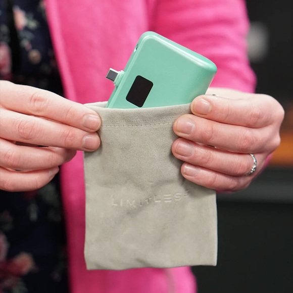 Limitless TotalBoost Mini Pro portable power bank 5,000 mAh - Picture 16 of 16